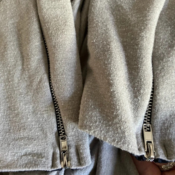 Beige Batwing Slouchy Minimal Sweater Boatneck Relaxed Oversized Size Small - Picture 9 of 10